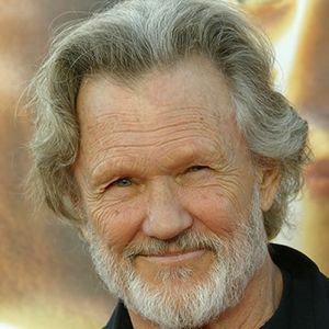Kris Kristofferson Clears Up Stories About Helicopter Visit To Johnny Cash